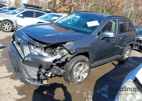 2024 Toyota Rav4 Xle из США, поврежденный, VIN 2T3P1RFV3RW427216